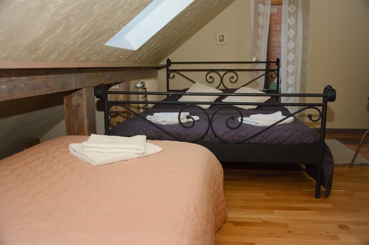 Gallery Guest Rooms كيرنافي المظهر الخارجي الصورة