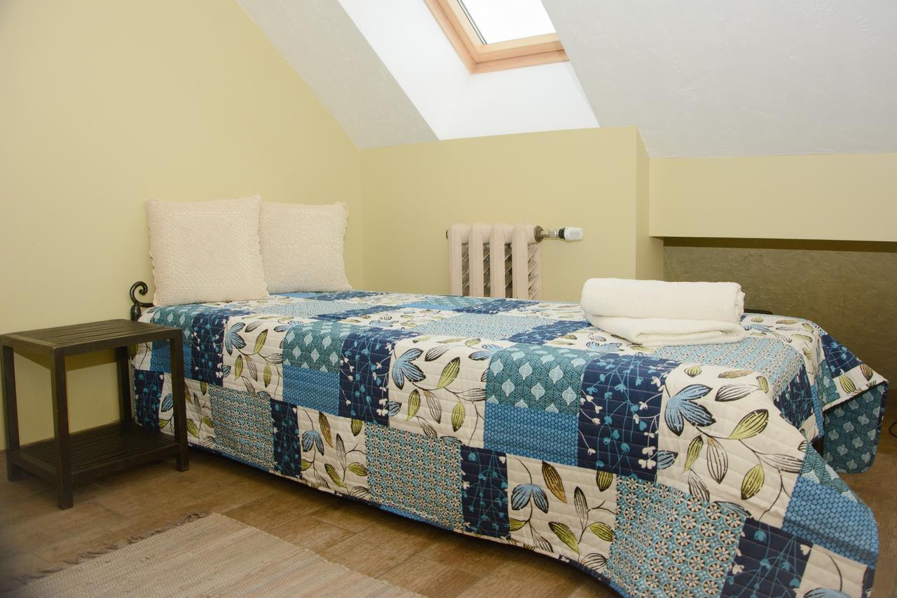 Gallery Guest Rooms كيرنافي المظهر الخارجي الصورة